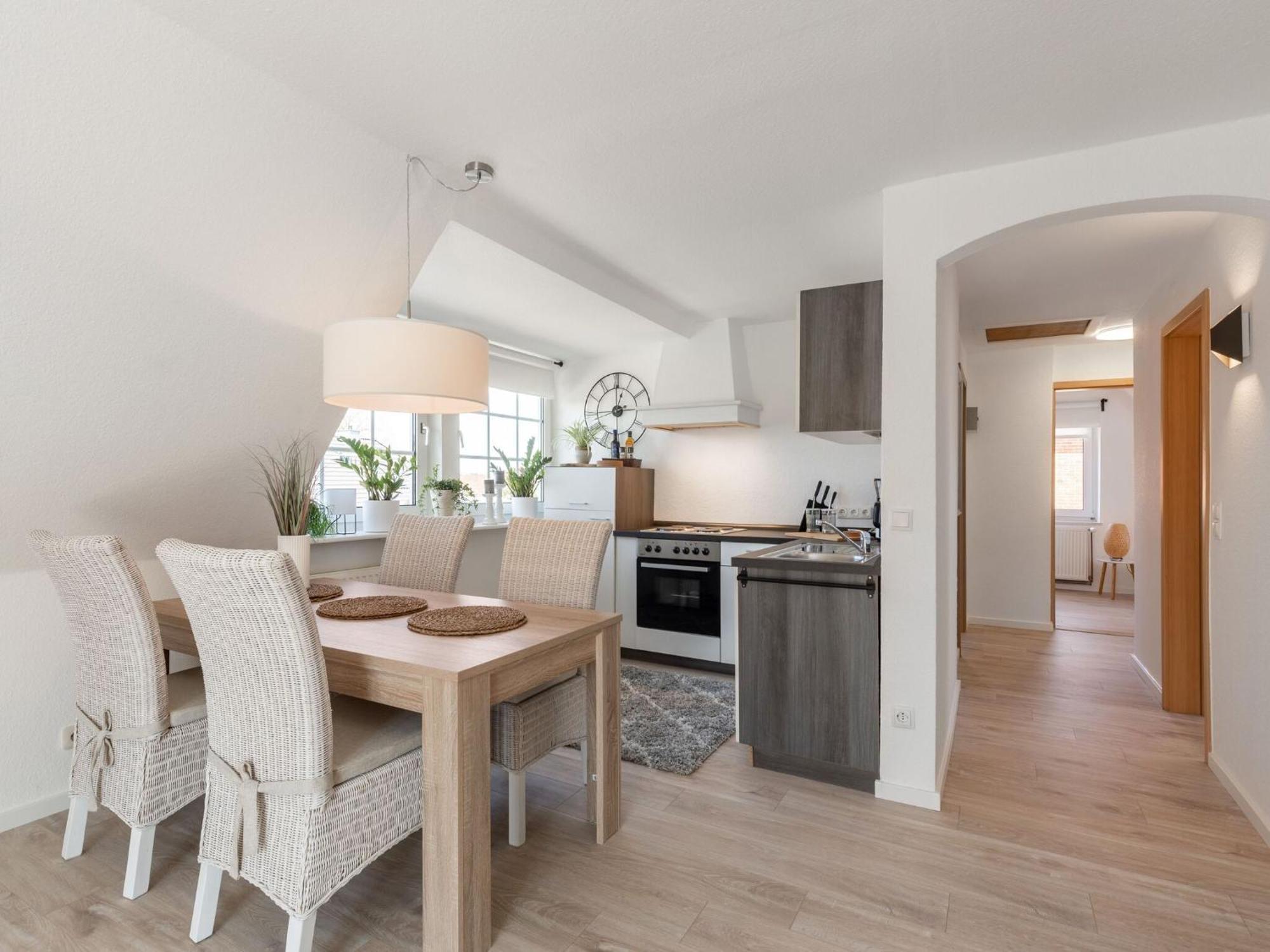 Enticing Holiday Home In Oldenburg With Garden Near Sea Dannau エクステリア 写真